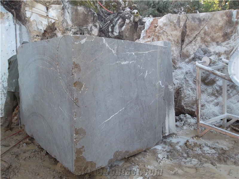 Olivium Grey Marble Quarry