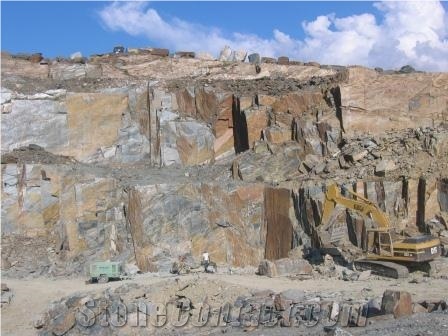 The Represa Riverstone Grey Slate Quarry