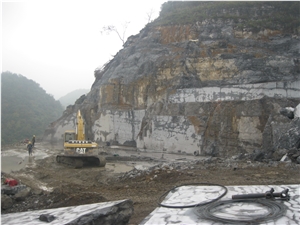 Nero Crystal Marble Quarry