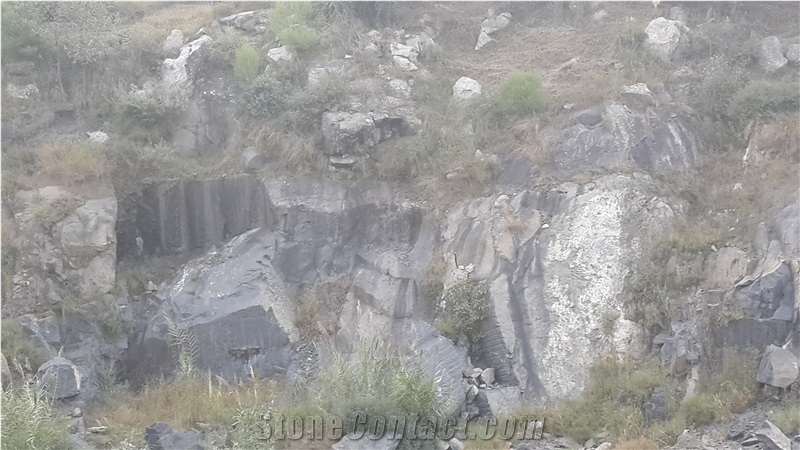 Pakistan Black Granite Quarry