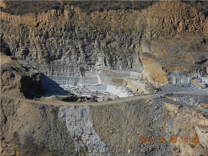 Hebei multicolor slate quarry