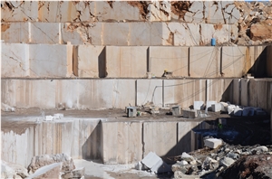 Sunset Beige Marble Yayla Gokben Village Quarry