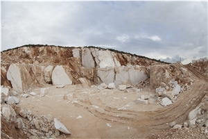 Sesemak Muslumler Beige Marble Quarry