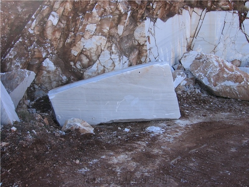 Veria White Venato Marble Quarry