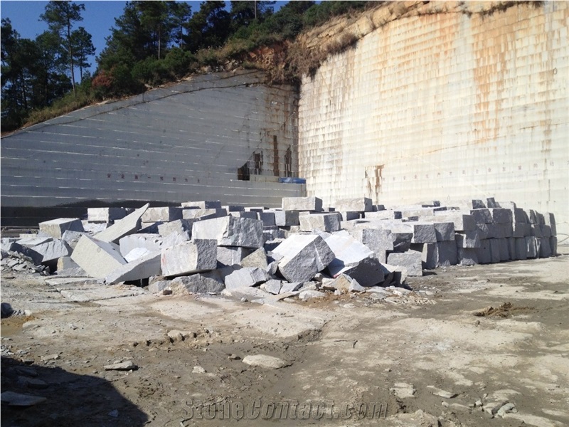 China Grey Granite Hunan Quarry