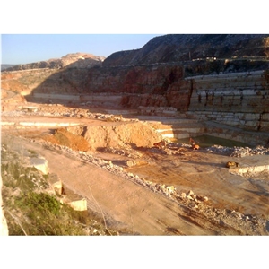 Ventura Serpeggiante Marble Quarry
