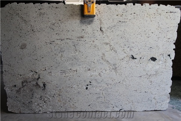 Branco Verona Granite Slab