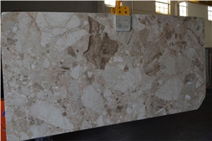 Carnis Breccia