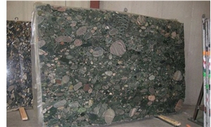 Green Mosaic Granite Slab