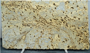 Labareda Golden Granite Slab