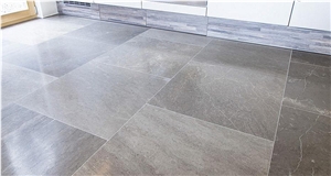 Macron Limestone