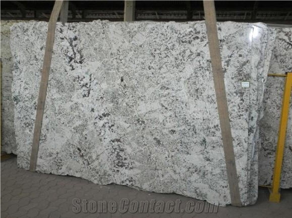 Oreo White Granite Slab