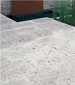 Travertino Caballo