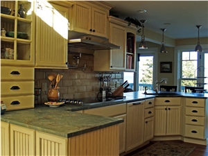 Verde Karzai Granite