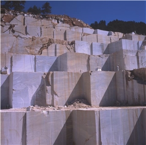 Balkan White Artemis Marble Quarry