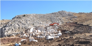 Sinerji Mermer Karaman Beige Marble Quarry