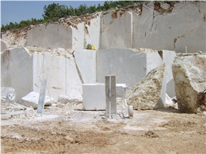 Burdur Beige White Marble Quarry
