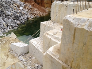 Carrara Brazil Marble Quarry - Branco Espirito Santo Marble Quarry