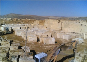 Sivas Yellow Travertine Quarry