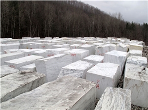 Vermont Danby Marble Quarry - Mountain White Danby, Vermont Danby White