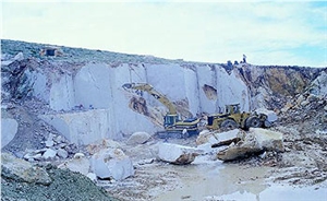 Sivrihisar Crema Beige Marble Quarry
