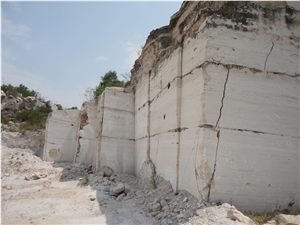 Travertine Hidalgo Quarry