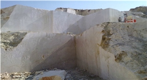 Isparta Golden Beige Marble Quarry