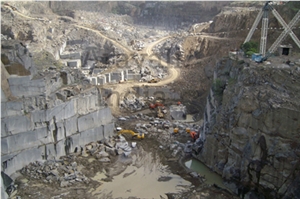 Absoluet Black Granite Quarry