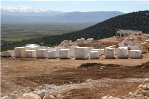 Cremasiva Light Marble Blocks