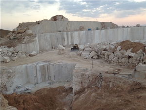 Royal Botticino, Karadehbid Marble Quarry