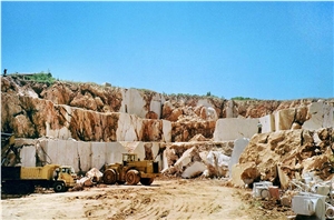 Amasya Crown Beige Marble Quarry