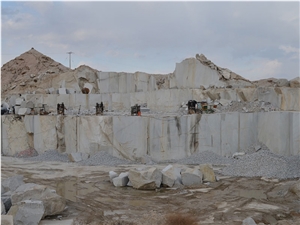 Khatam Orange Onyx Quarry
