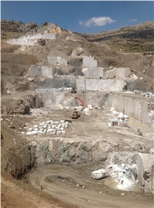 Cappucino(Gudian) Beige Marble Quarry