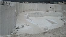 Durango Paredon Travertine Quarry