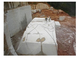 White Romano Granite - Bianco Romano Granite Quarry