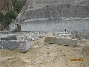 China Desert Green Granite Quarry