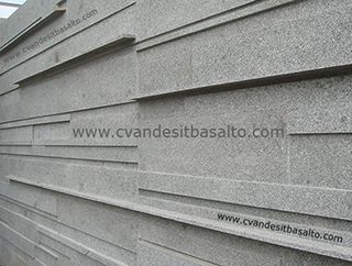 Batu Alam - Jual Batu Alam - Produksi CV Andesit Basalto - Indonesia