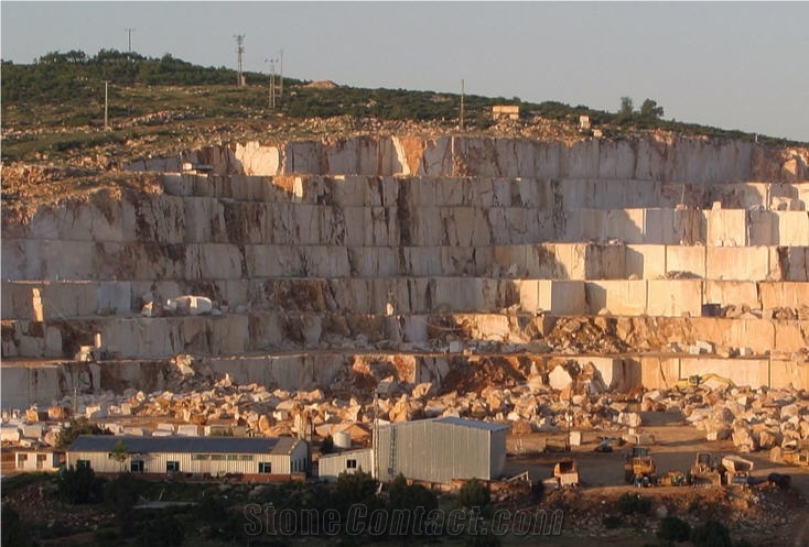 Lillium Beige Marble Quarry