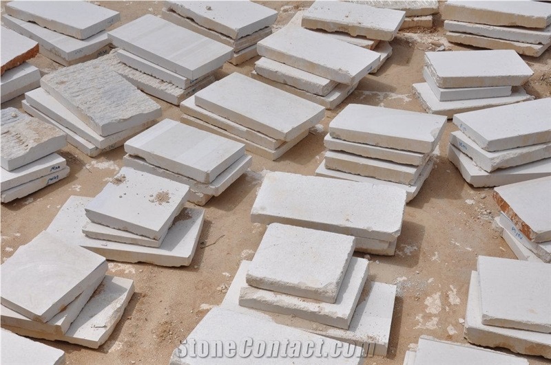 Selina Limestone Quarry - Crema Castello