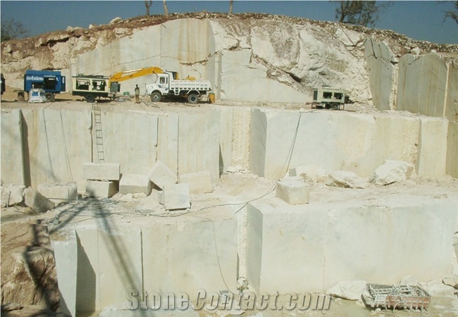 Panther White Marble Daroli Quarry