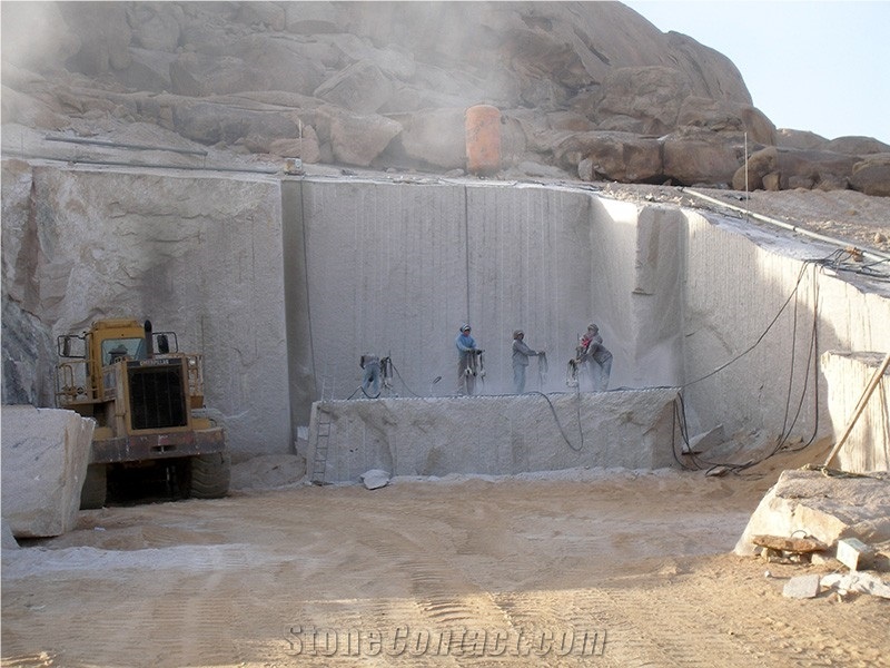 Saudi Bianco Granite Quarry