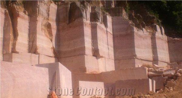 Arancio di Selva Marble Quarry
