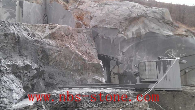 Diamond Black Granite Quarry