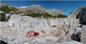 Arabescato Vagli Marble Quarry III