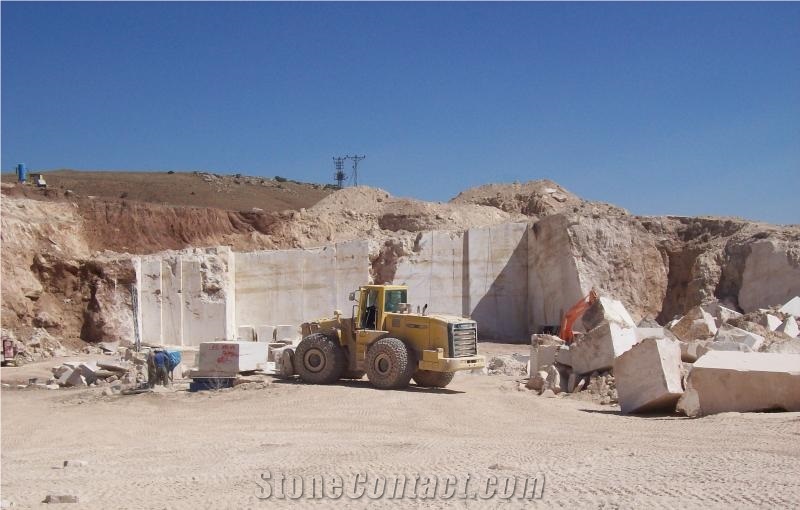 Kayseri Noce Travertine Quarry