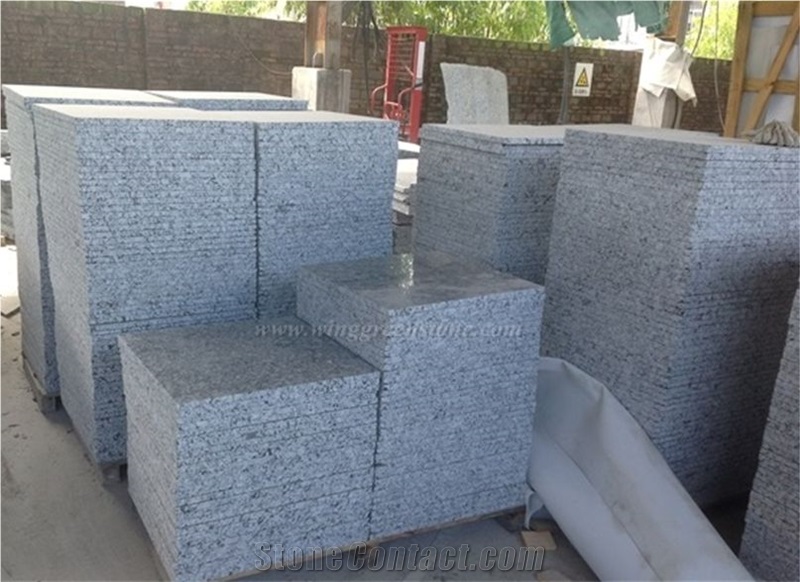 Competitive Price with Good Quality for Popular Stone Spray White/Sea Weave Granite Polished Tiles & Slabs for Floor and Wall Covering to Middle East Market