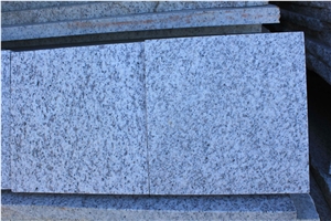 G365 Shandong Muping White Granite Flamed Slabs Cheaper Prices for Paving and Wall