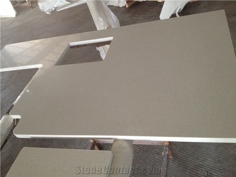 Niya White Galaxy Quartz Stone/Engineered Stone Soliud Surface Kitchen Countertops/Worktops