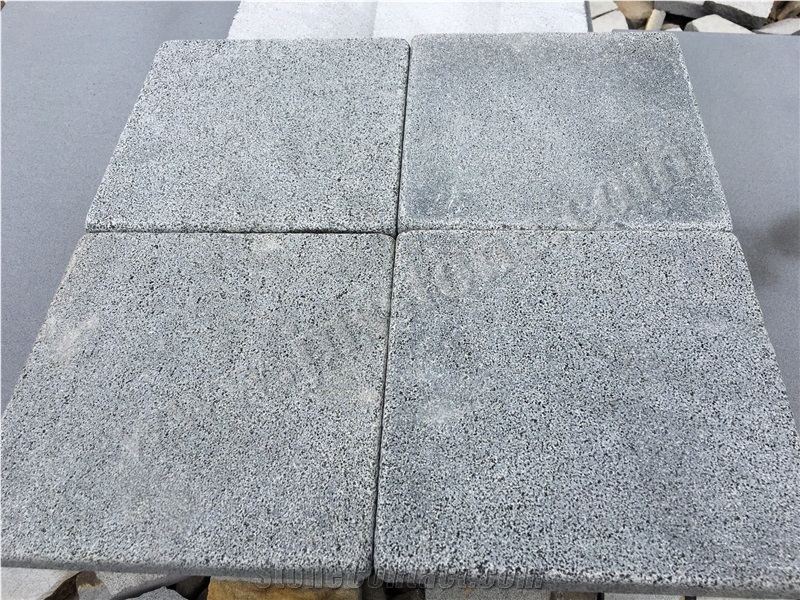 Hainan Black Basalt Cobble Stone / Tumbled Paving Stone / Cube Stone