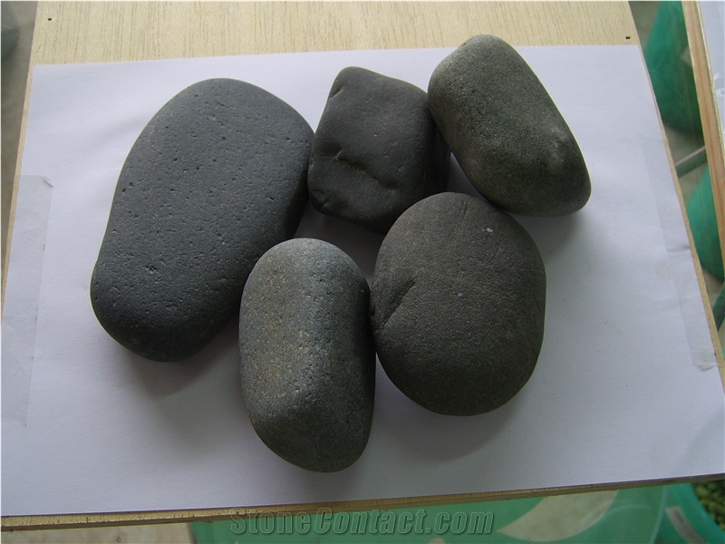 Black Honed Pebble Stone
